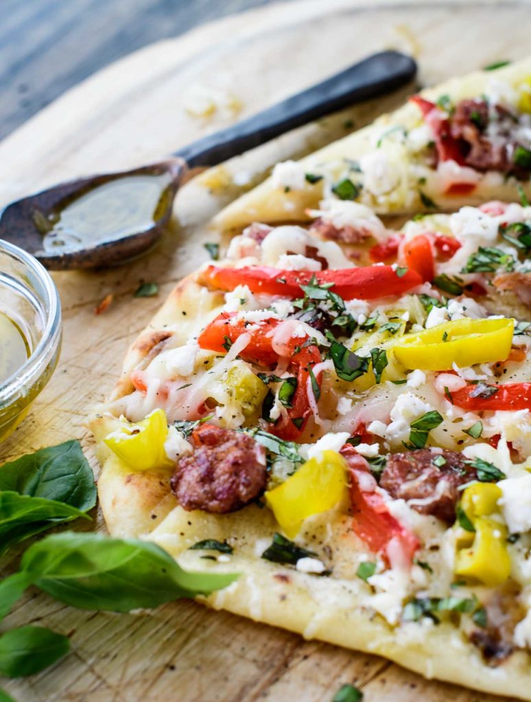 Mediterranean Flatbread Pizza